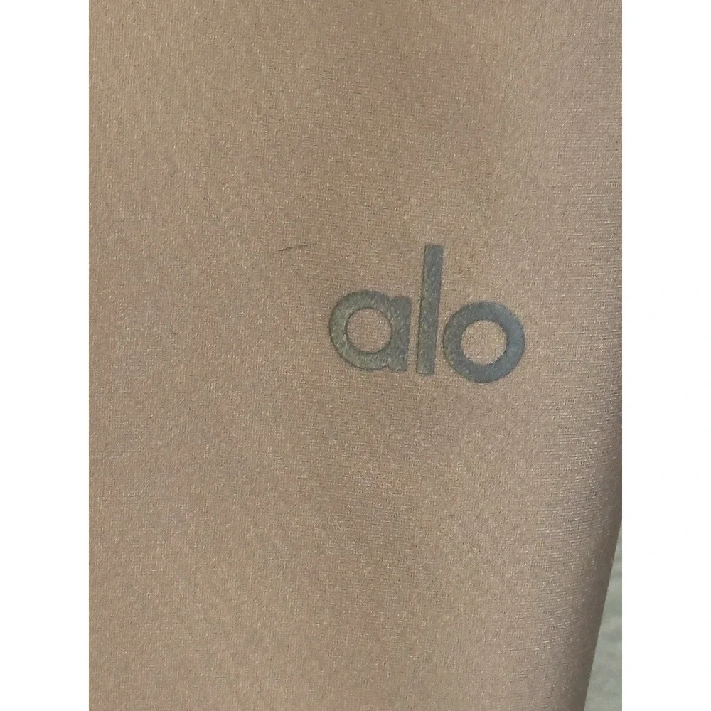 ALO Yoga Women Large Airlift High Waist Capri Crop Leggings Macadamia? Workout